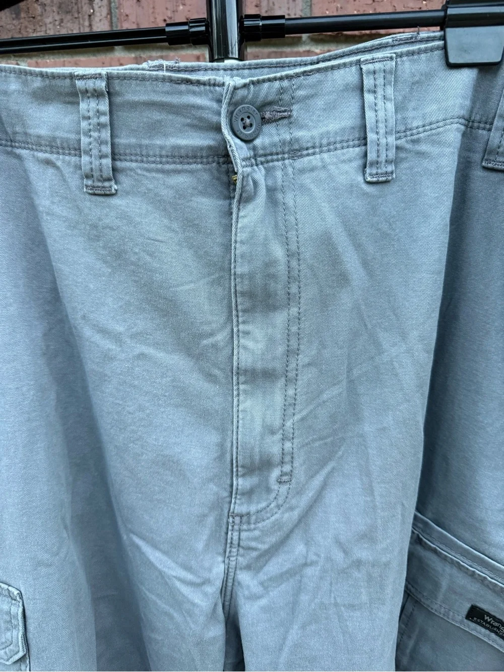 Wrangler Five Star Heritage Relaxed Fit Cargo Shorts Gray Flat Front Size 46 New